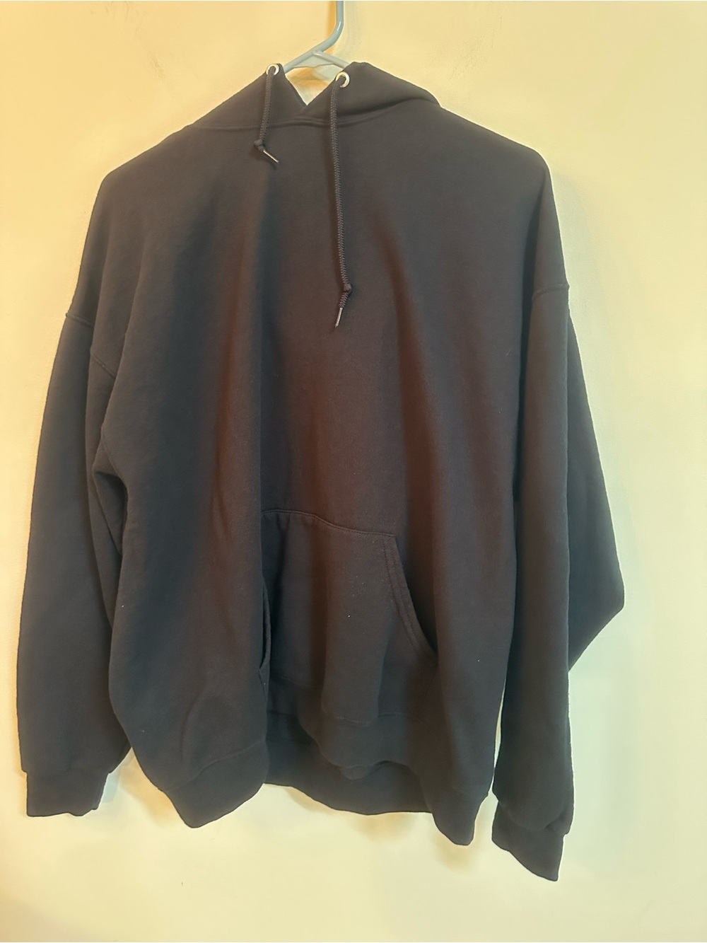 Jerzees x Fruit of the Loom Black Pullover Hoodie – Size XL